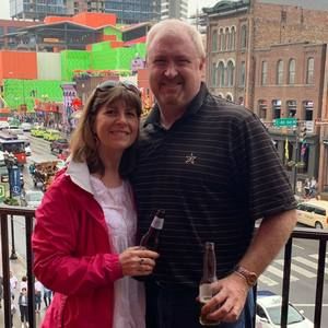 Meet your Posher, Lisa